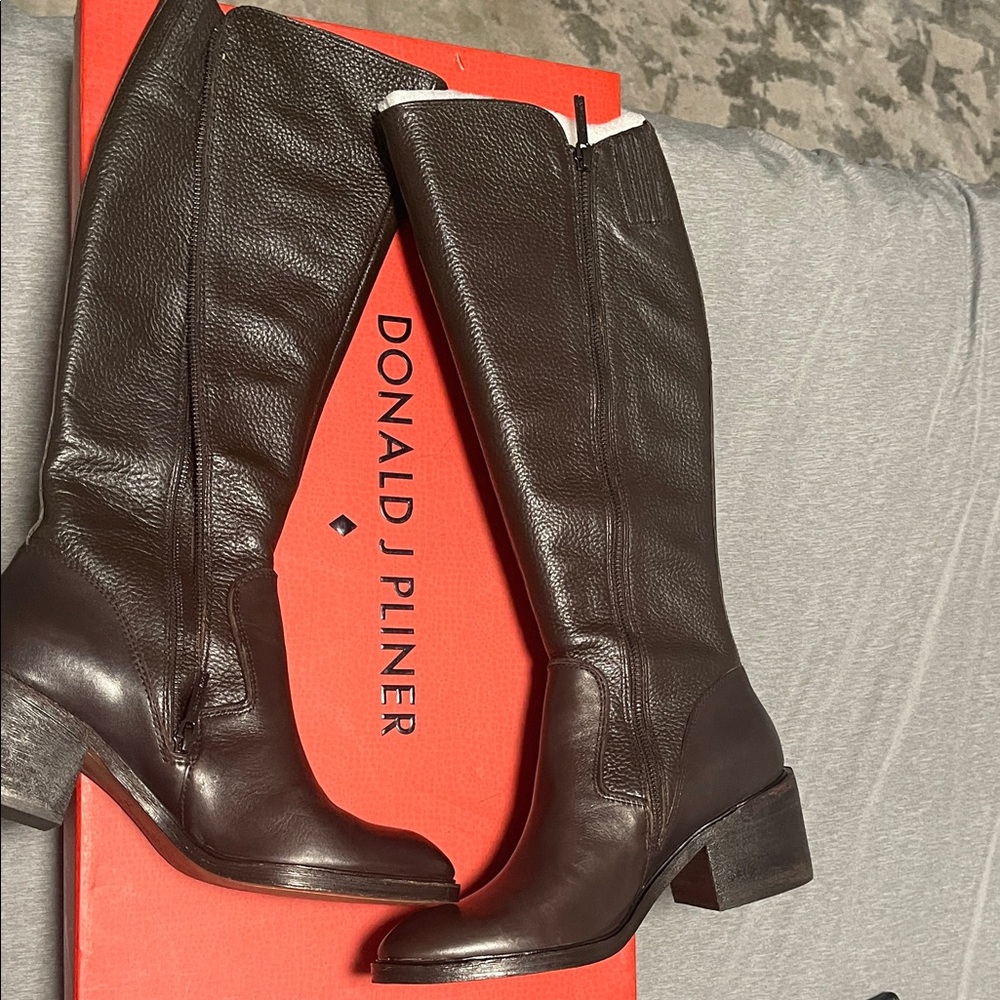 Donald J Pliner Dark Brown Leather Boots